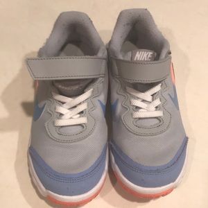 Girls Nike shoes
